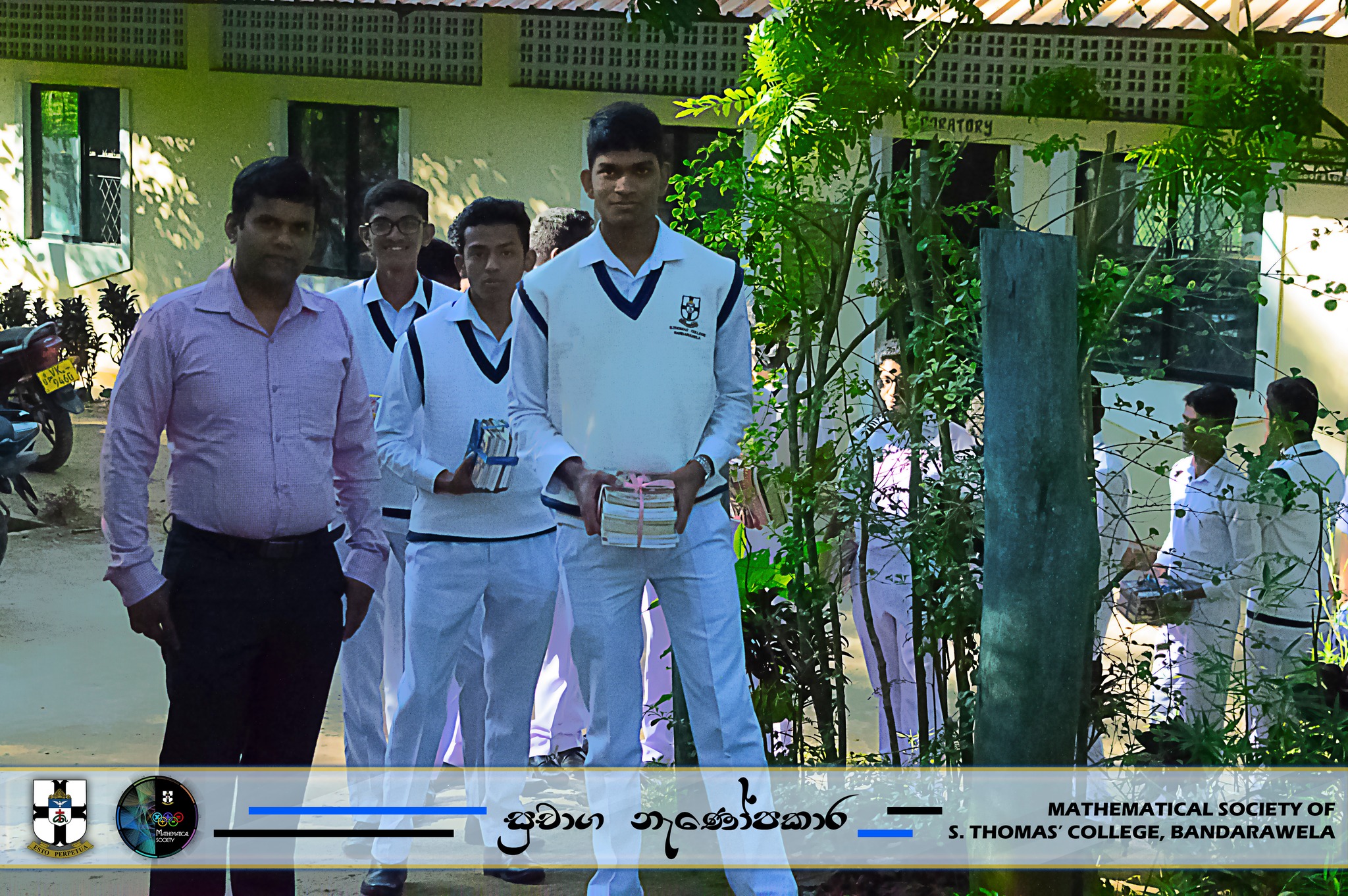 Book donation to Gawarawela Maha Vidyalaya library